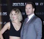 Крис Пратт, Дженнифер Лоуренс (Chris Pratt, Jennifer Lawrence) Passengers Photocall & Press Conference at CGV Theater (Seoul, 16.12.2016) (68xHQ) Ecba3f536487166