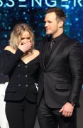 Крис Пратт, Дженнифер Лоуренс (Chris Pratt, Jennifer Lawrence) 'Passengers' Press Conference in Beijing, 17.12.2016 (101xHQ) F0b8fc536488908