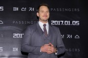 Крис Пратт, Дженнифер Лоуренс (Chris Pratt, Jennifer Lawrence) Passengers Photocall & Press Conference at CGV Theater (Seoul, 16.12.2016) (68xHQ) F9e8b8536486304