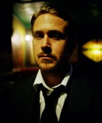 Райан Гослинг (Ryan Gosling) Gareth McConnell Photoshoot 2011 (4xUHQ) 50e7a1538016347