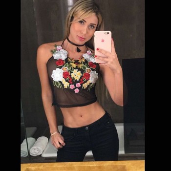 Angie Lorena modelo y diseñadora de Cali