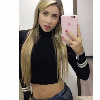 Angie Lorena modelo y diseñadora de Cali