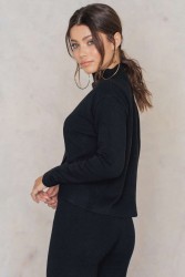 5b22d8538224318.jpg