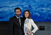 Джейк Джилленхол (Jake Gyllenhaal) Life Photocall at Paris Planetarium (Paris, March 13, 2017) - 34xHQ 4f7f73538702448