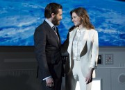 Джейк Джилленхол (Jake Gyllenhaal) Life Photocall at Paris Planetarium (Paris, March 13, 2017) - 34xHQ Ec5ecd538702411