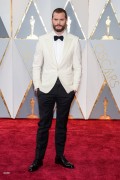 Джейми Дорнан (Jamie Dornan) 89th Annual Academy Awards in Hollywood, 26.02.2017 (151) 013e1d538905412