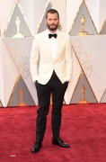 Джейми Дорнан (Jamie Dornan) 89th Annual Academy Awards in Hollywood, 26.02.2017 (151) 1b8b85538905630