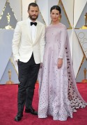 Джейми Дорнан (Jamie Dornan) 89th Annual Academy Awards in Hollywood, 26.02.2017 (151) 32b2f6538905887