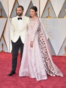 Джейми Дорнан (Jamie Dornan) 89th Annual Academy Awards in Hollywood, 26.02.2017 (151) 4060d3538907297