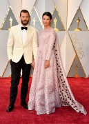Джейми Дорнан (Jamie Dornan) 89th Annual Academy Awards in Hollywood, 26.02.2017 (151) 5acd88538906886
