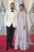 Джейми Дорнан (Jamie Dornan) 89th Annual Academy Awards in Hollywood, 26.02.2017 (151) Ff6c4b538904948