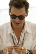 Джонни Депп (Johnny Depp) Venice Film Festival 05.09.2004 (13xHQ) 792627539494766