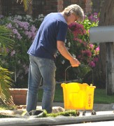 Kurt Russell - Seen outside his home in Brentwood - March 19, 2017