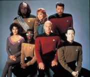 Звездный путь Возмездие / Star Trek Nemesis (Том Харди, Патрик Стюарт, Джонатан Фрейкс, Брент Спайнер, 2002) 1d28fe539831168