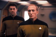 Звездный путь Возмездие / Star Trek Nemesis (Том Харди, Патрик Стюарт, Джонатан Фрейкс, Брент Спайнер, 2002) 1e2134539832661