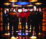 Звездный путь Возмездие / Star Trek Nemesis (Том Харди, Патрик Стюарт, Джонатан Фрейкс, Брент Спайнер, 2002) 363e27539831153
