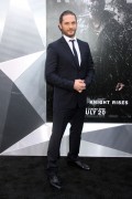 Том Харди (Tom Hardy) The Dark Knight Rises Premiere in New York (2012.07.16.) - 49xНQ 6c1b98539925950