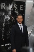 Том Харди (Tom Hardy) The Dark Knight Rises Premiere in New York (2012.07.16.) - 49xНQ 7bacc0539925954