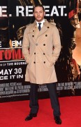 Том Харди (Tom Hardy) 'Edge Of Tomorrow' Premiere (London, May 28, 2014) - 57xНQ B3f735539920141
