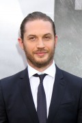 Том Харди (Tom Hardy) The Dark Knight Rises Premiere in New York (2012.07.16.) - 49xНQ E3c104539925946
