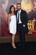 Том Харди (Tom Hardy) Mad Max Fury Road Premiere (Hollywood, May 7, 2015) - 247xНQ Fbe2cf539925496