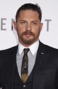 Том Харди (Tom Hardy) 'The Revenant' premiere in Hollywood, 16.12.2015 - 198xНQ 12121b539933011