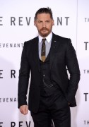 Том Харди (Tom Hardy) 'The Revenant' premiere in Hollywood, 16.12.2015 - 198xНQ 20f2e8539931415