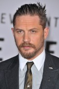 Том Харди (Tom Hardy) 'The Revenant' premiere in Hollywood, 16.12.2015 - 198xНQ 945834539931544