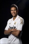 Рафаэль Варан (Raphaël Varane) Real Madrid photoshoot - 7xHQ F23d34540843401